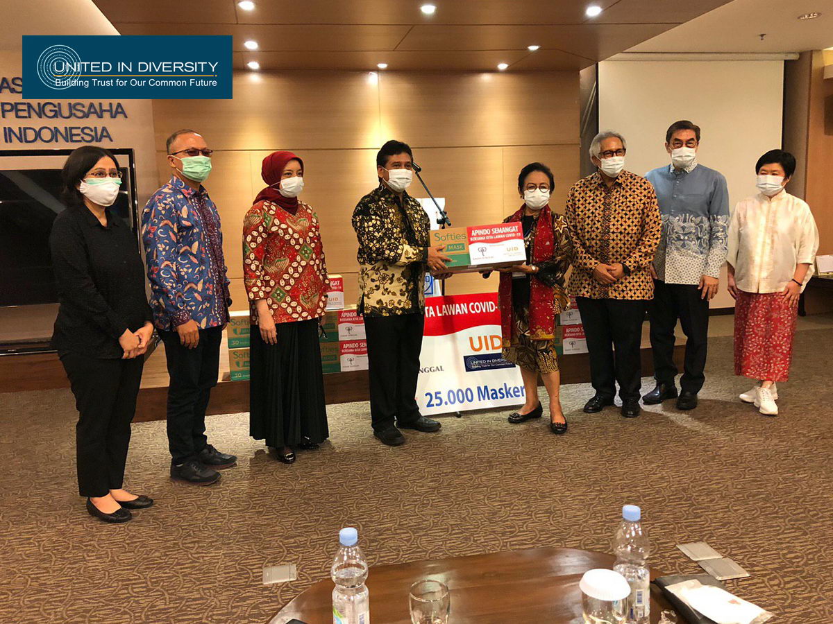 United In Diversity with Gajah Tunggal Group Support, Donates 25 Thousand Masks for Asosiasi Pengusaha Indonesia